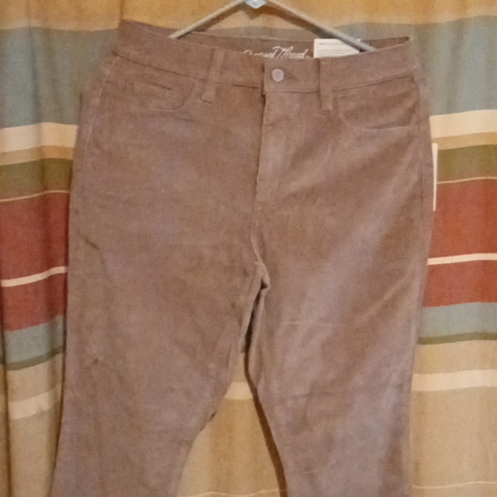 Universal Thread, 8, Brown